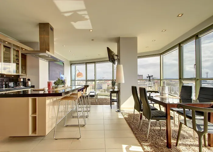 Helios 19 Luxury Apartmán *