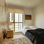 Helios 19 Luxury Butas *